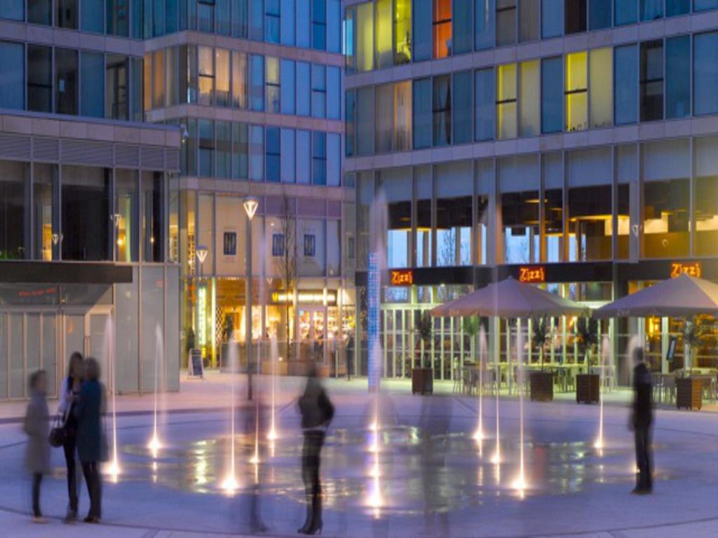 City Stay Apartments - Hub Милтон-Кейнс Экстерьер фото