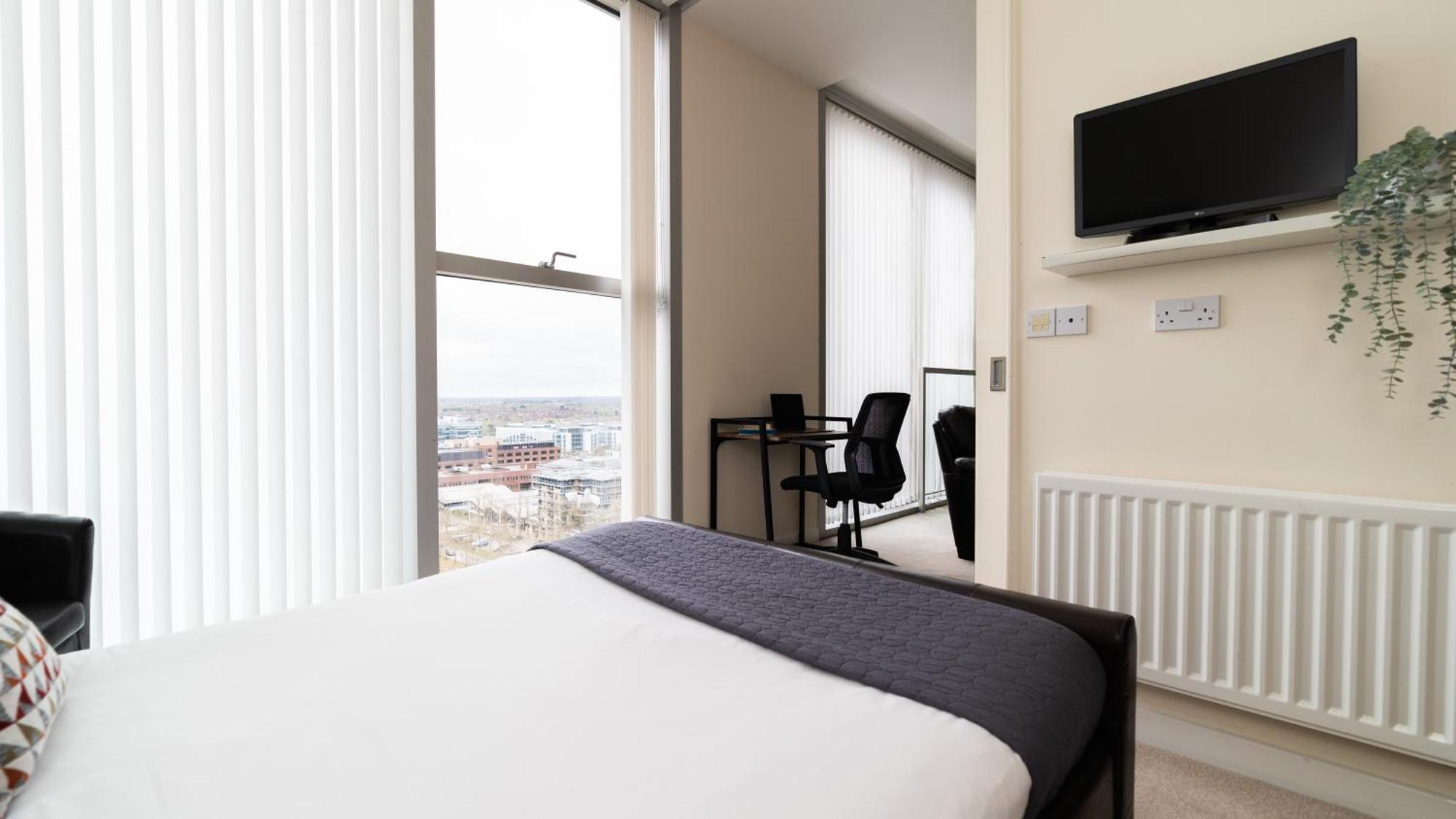 City Stay Apartments - Hub Милтон-Кейнс Экстерьер фото